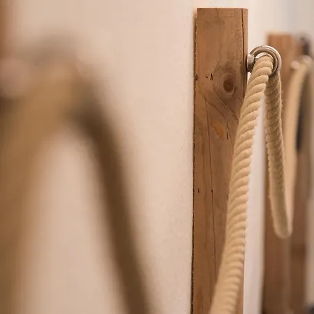 Apartment Geibel-haus Wellenbrecher Bis 4 Personen *
